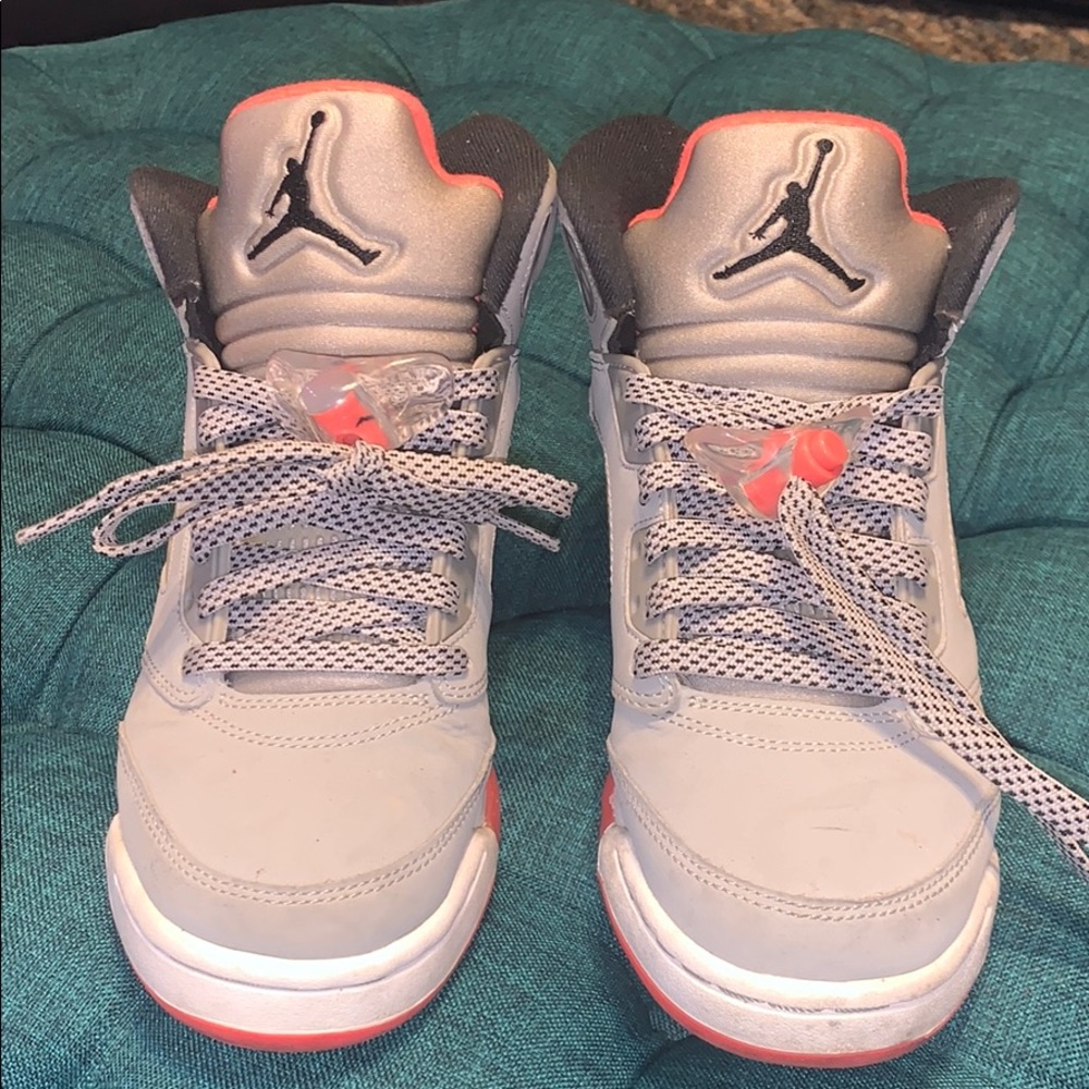 Jordan 5 Retro 5 HOT LAVA (GS)
